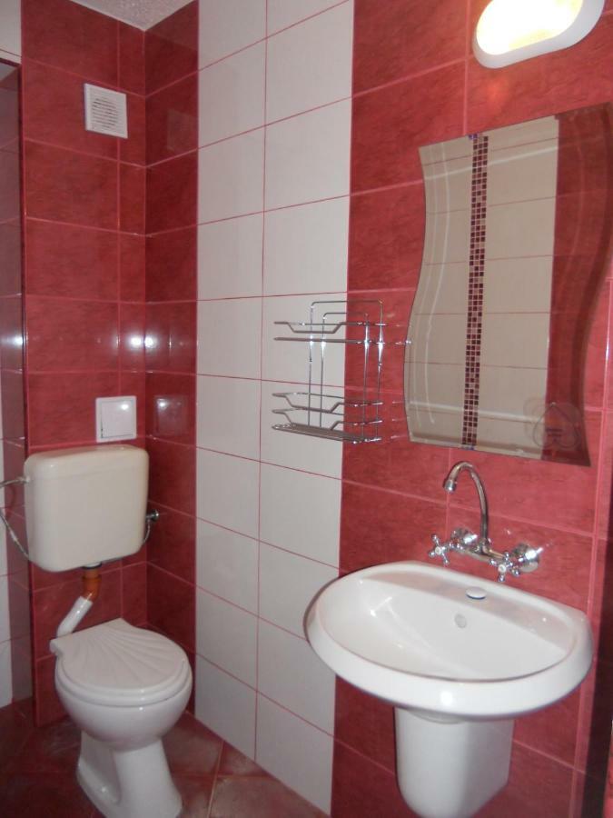 Guest House "Tania" Ahtopol Exterior foto